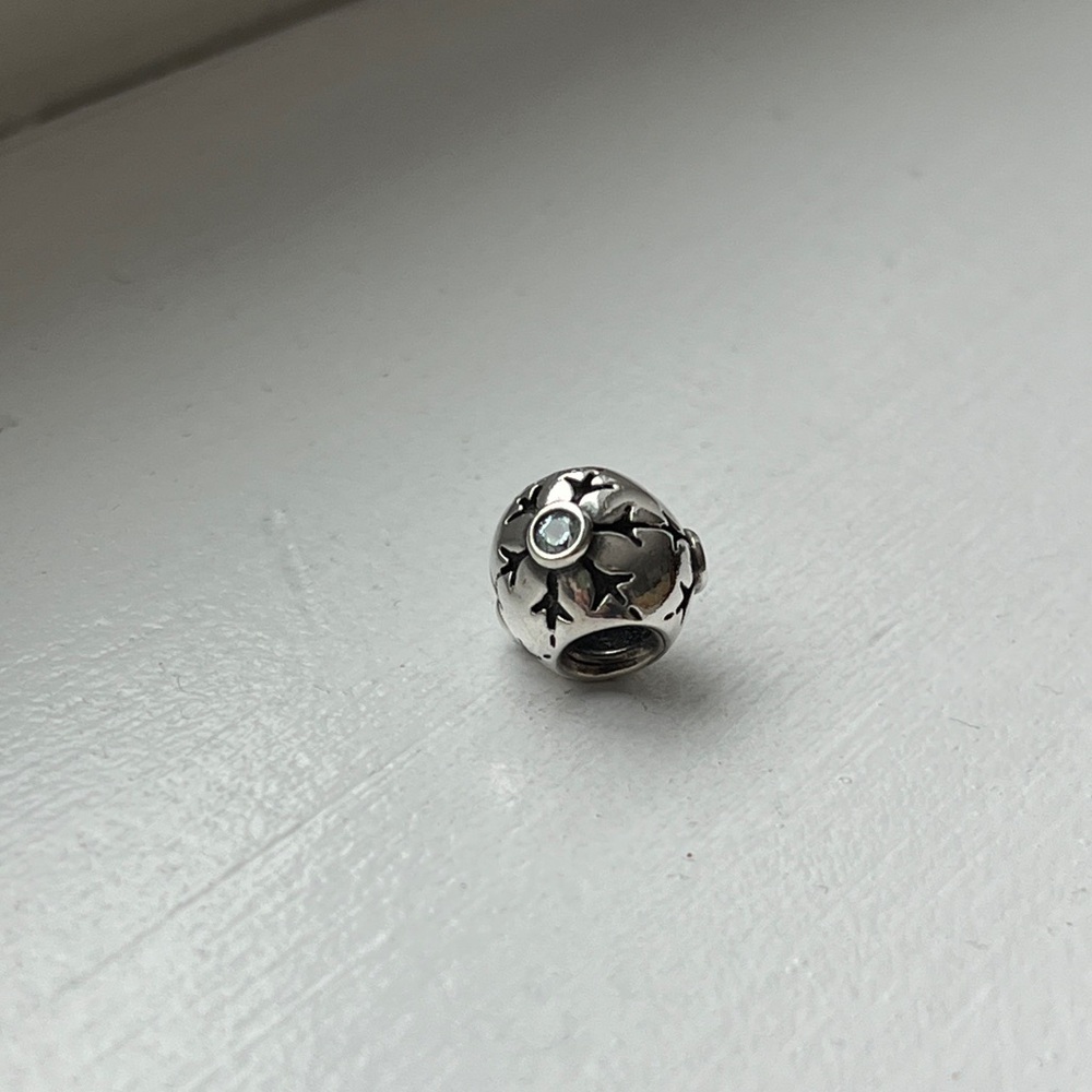Retired Sterling Silver Pandora Christmas Snowflake with Aqua Zirconia